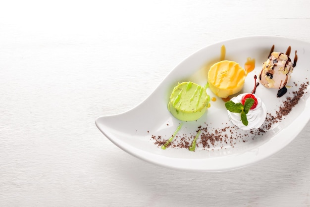 Кухонная сцена с готовым блюдом